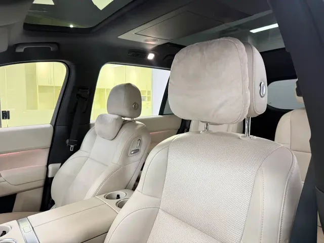 Li Auto L9 — Фото автомобиля 12