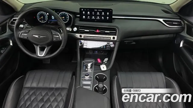 Genesis G70 Новый G70 Бензин 2.5T 4WD — Фото автомобиля 6