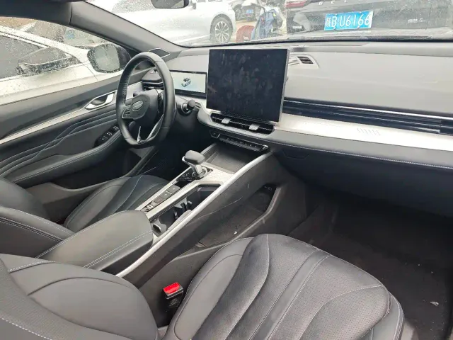 Geely Xingrui — Фото автомобиля 5