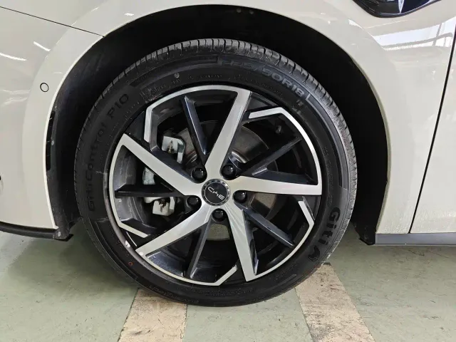 BYD Seal 07 DM-i — Фото автомобиля 22