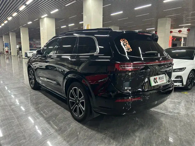 Aito M7 — Фото автомобиля 6