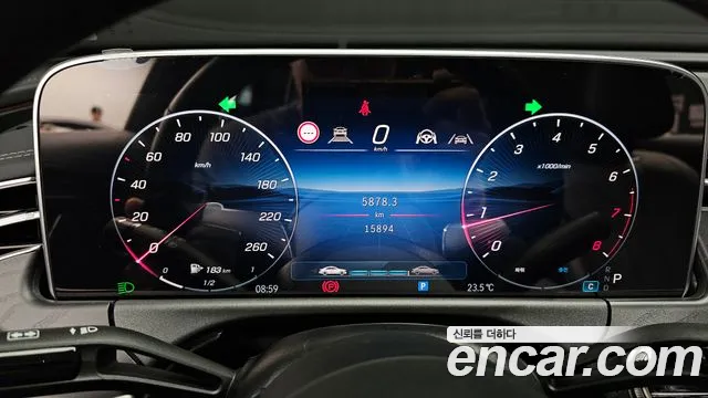 Mercedes-Benz E-Class — Фото автомобиля 7