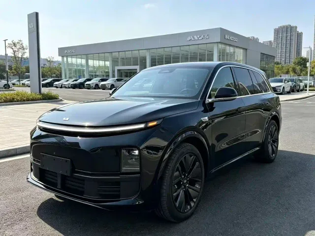 Фотография автомобиля — Li Auto L6