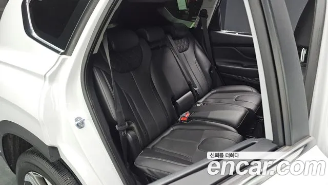 Hyundai Santa Fe Santa Fe (New) — Фото автомобиля 16