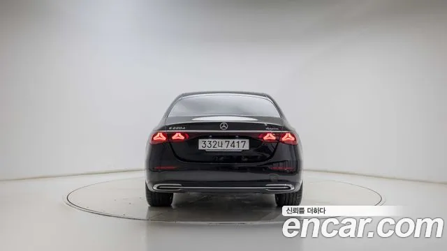 Mercedes-Benz E-Class W214 — Фото автомобиля 4