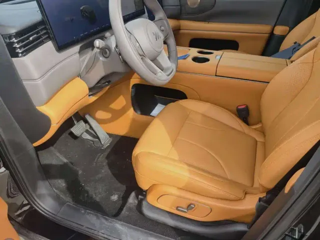 IM Motors LS8 — Фото автомобиля 4