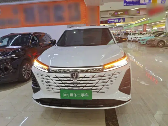 Changan CS75 Plus — Фото автомобиля 2
