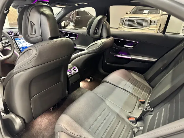 Mercedes-Benz C-Class — Фото автомобиля 11