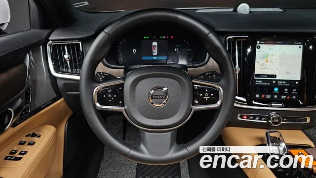 Volvo S90 — Фото автомобиля 18