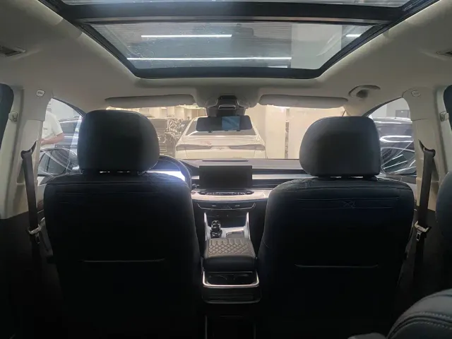 Geely Jiaji — Фото автомобиля 11