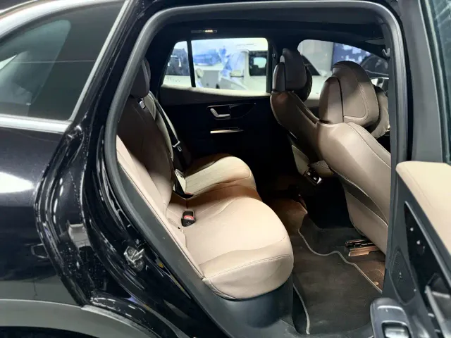 Mercedes-Benz Mercedes-Benz EQE SUV 2024 500 4MATIC Luxury Edition — Фото автомобиля 6