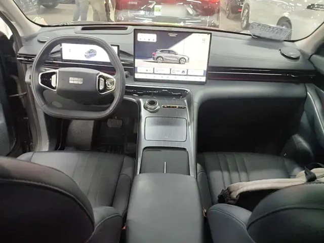 Geely Galaxy E5 — Фото автомобиля 9