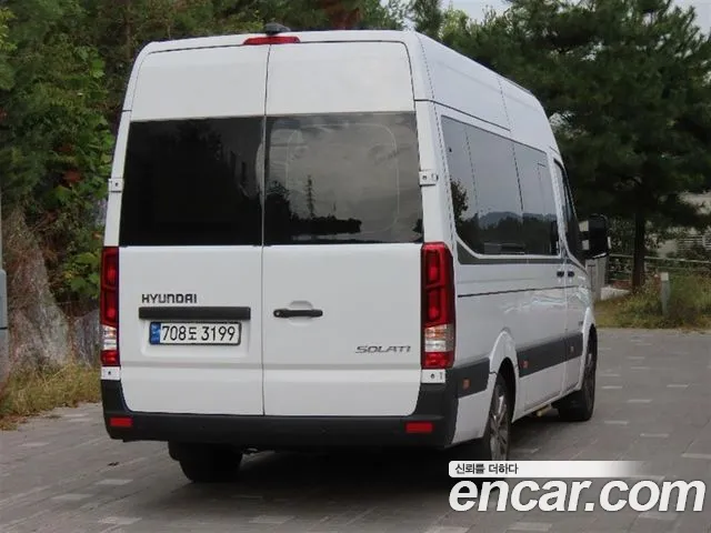 Hyundai Solati — Фото автомобиля 3