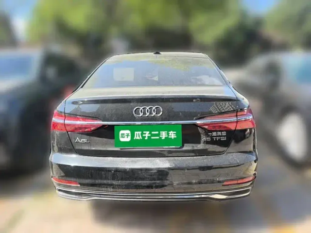 Audi A6L — Фото автомобиля 5