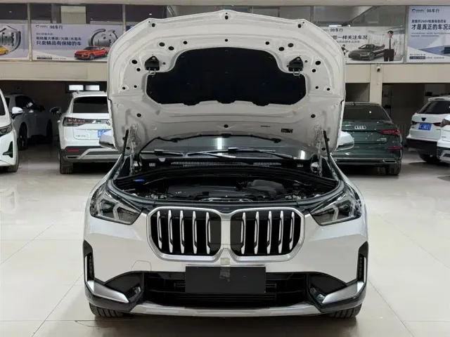 BMW X1 — Фото автомобиля 7