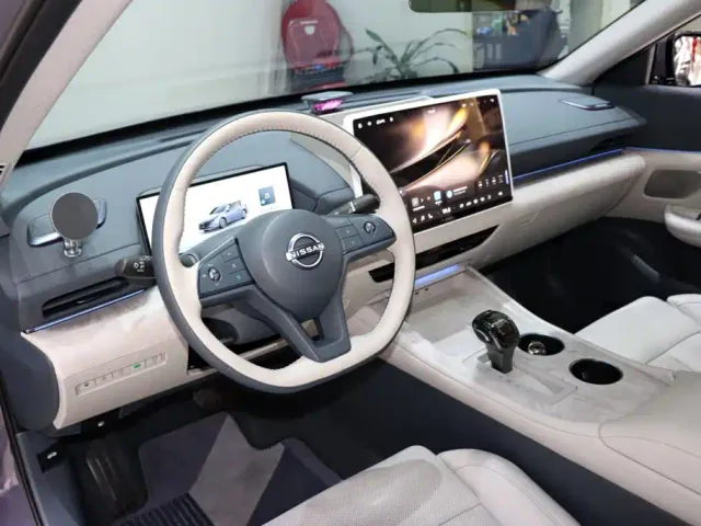 Nissan Teana — Фото автомобиля 10