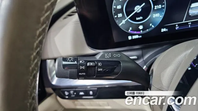 Kia Carnival 4th Gen — Фото автомобиля 27