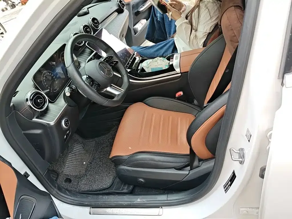 Mercedes-Benz Mercedes-Benz C-Class 2022 C 200 L Sport Version — Фото автомобиля 7