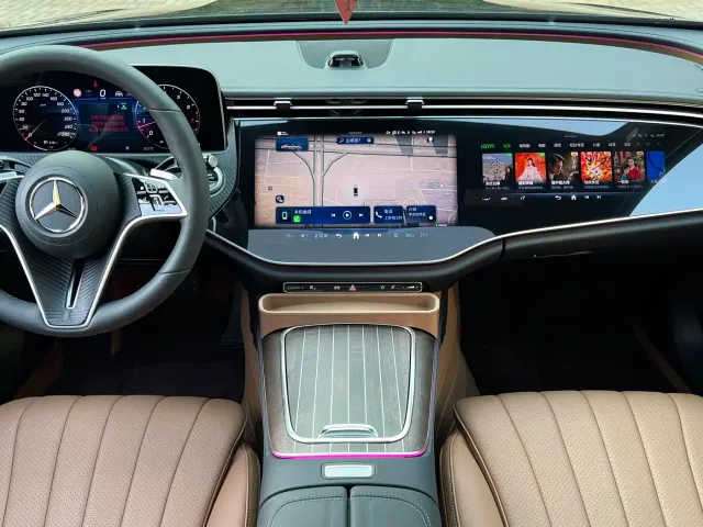 Mercedes-Benz E-Class — Фото автомобиля 5