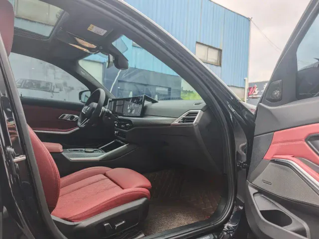 BMW 3 Series — Фото автомобиля 11