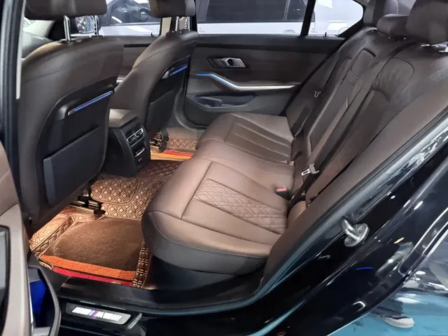 BMW 3 Series — Фото автомобиля 11