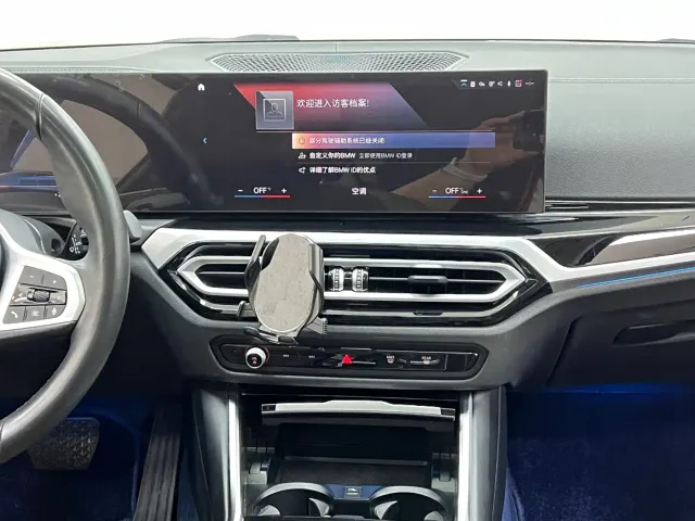 BMW i3 — Фото автомобиля 22