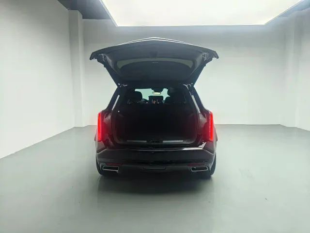 Cadillac XT5 — Фото автомобиля 4