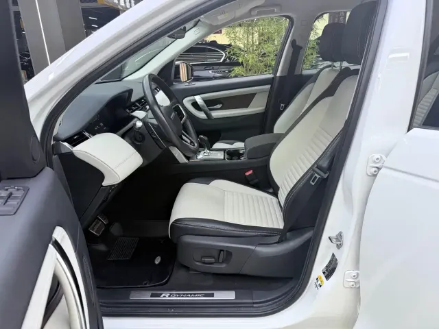 Land Rover Land Rover Discovery Sport PHEV 2022 Facelift P300e Plug-in Hybrid — Фото автомобиля 18