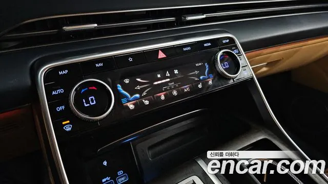 Genesis GV80 — Фото автомобиля 18