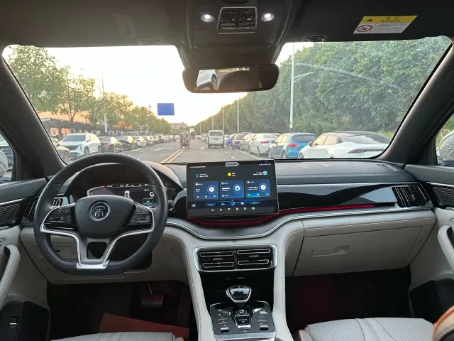 BYD Song PLUS — Фото автомобиля 25