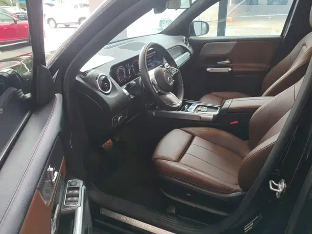 Mercedes-Benz GLB-Class — Фото автомобиля 15
