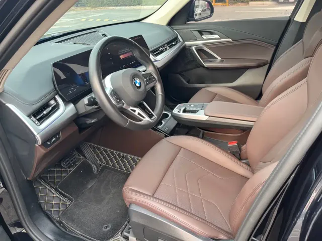 BMW X1 — Фото автомобиля 4