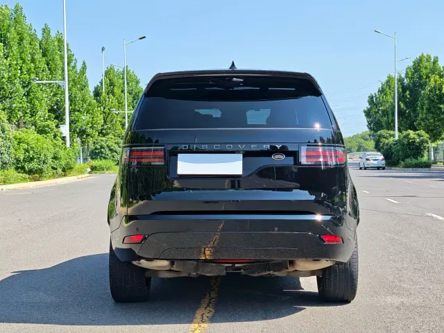 Land Rover Discovery — Фото автомобиля 8