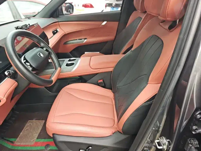 Changan CS75 Plus — Фото автомобиля 14