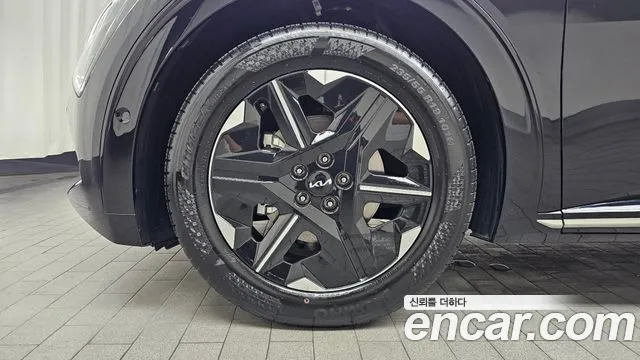 Kia EV6 — Фото автомобиля 5