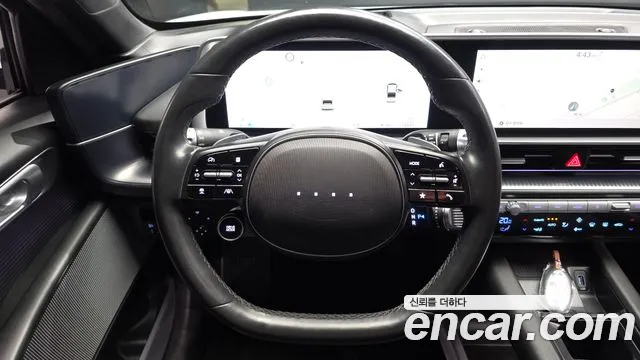 Hyundai Ioniq 6 — Фото автомобиля 19