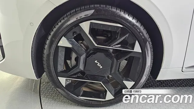 Kia K8 The New K8 2.5 Бензин 2WD — Фото автомобиля 4