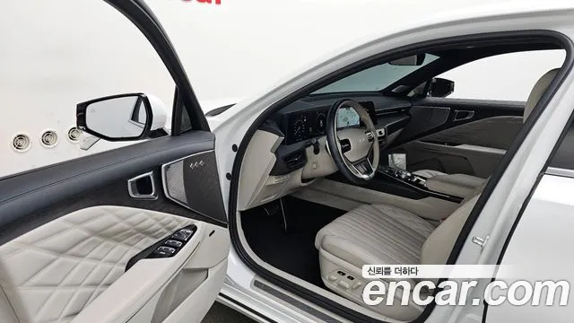 Kia K8 Hybrid — Фото автомобиля 15