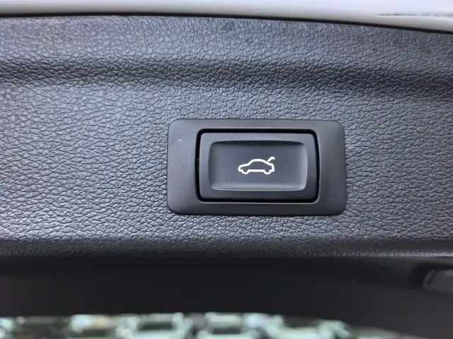 Audi Q3 — Фото автомобиля 16
