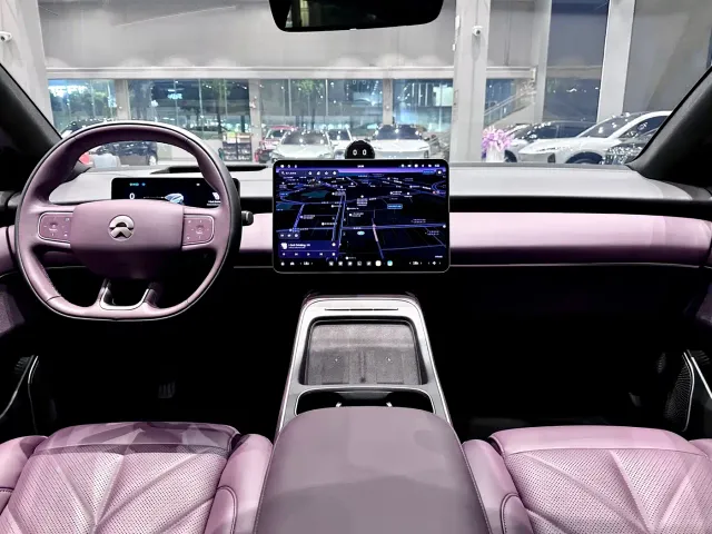 Nio ET5 Touring — Фото автомобиля 15