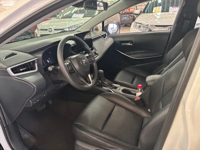 Toyota Corolla — Фото автомобиля 3
