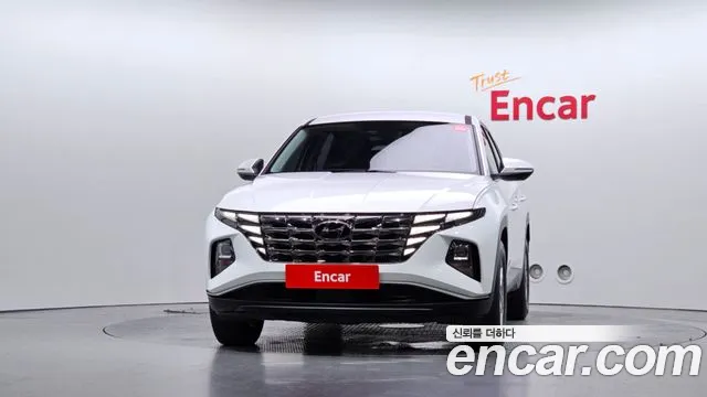 Hyundai Tucson Tucson (NX4) Бензин 1.6 турбо 2WD — Фото автомобиля 3