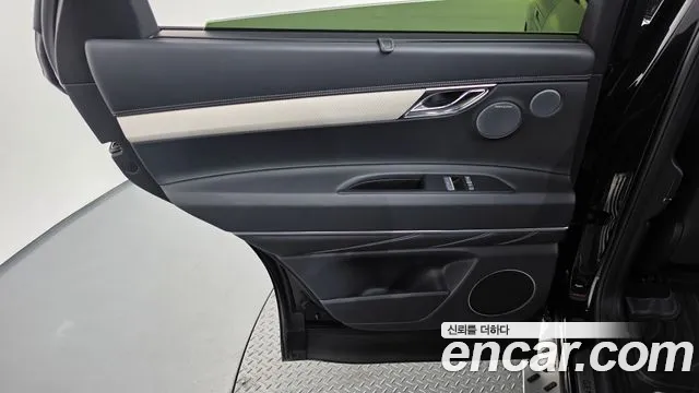 Genesis GV80 — Фото автомобиля 14