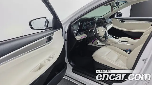 Hyundai Grandeur — Фото автомобиля 5