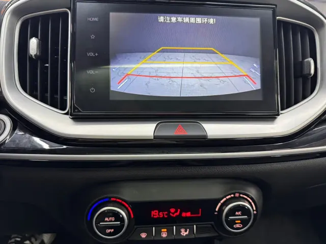 Kia KX1 — Фото автомобиля 15