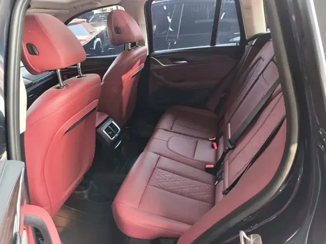 BMW X3 — Фото автомобиля 16