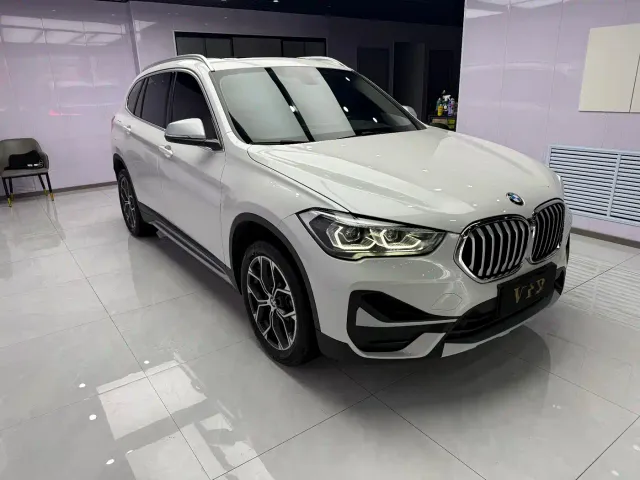 BMW X1 — Фото автомобиля 5