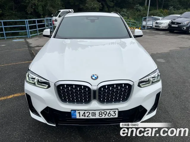 Фотография автомобиля — BMW X4 G02