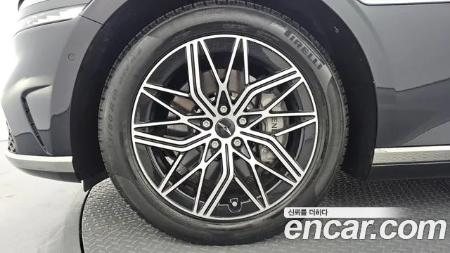 Genesis G90 RS4 — Фото автомобиля 5