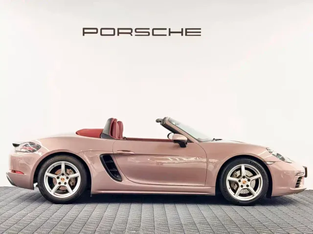 Porsche 718 — Фото автомобиля 6